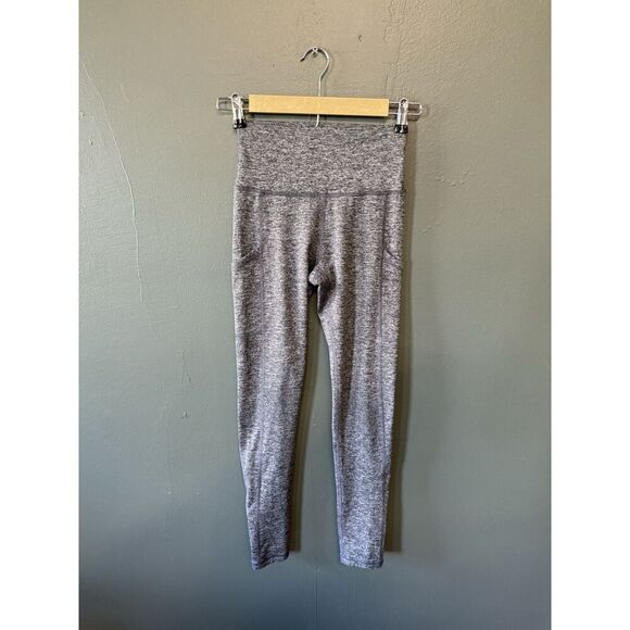 Offline by Aerie Womens Gray Cropped Leggings Size Medium Pullon - Picture 1 of 3